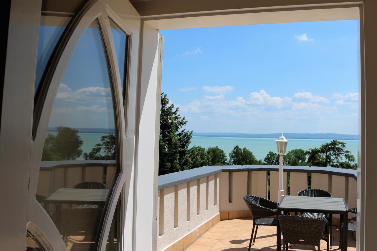 Sir David Balaton Castle Apartmanok Balatonszepezd Bagian luar foto